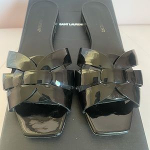 *Authentic* Saint Laurent Tribute Patent Sandal